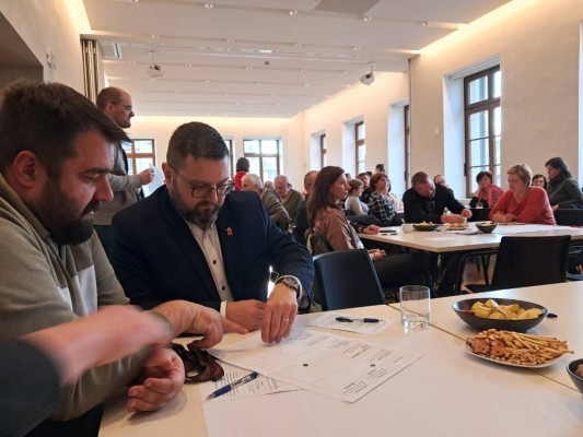 Strategický plán: máme za sebou dotazníkové šetření i veřejné setkání. Kde vidí diskutující hlavní problémy Hradiště?