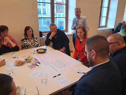 Strategický plán: máme za sebou dotazníkové šetření i veřejné setkání. Kde vidí diskutující hlavní problémy Hradiště?